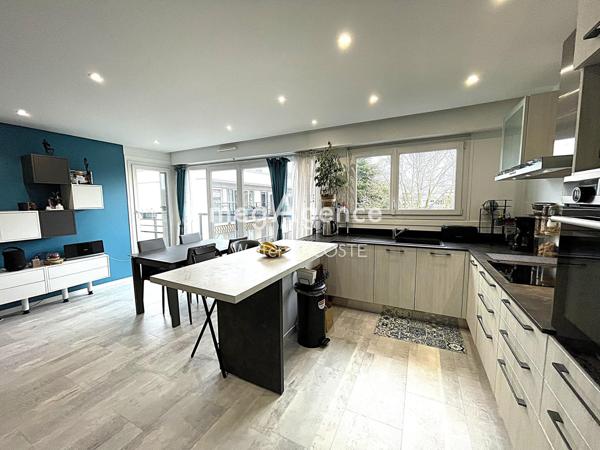 Appartement à PLAISIR, 78370 - 3 pièces 70m²