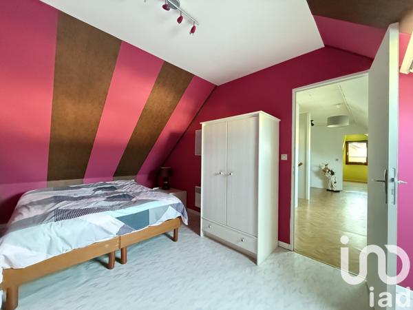 Pavillon 5 pièces de 129 m² à Sin-le-Noble (59450)