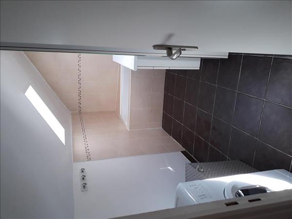 Appartement à louer 857 € CC MERY SUR OISE 2 p 48 m² DPE E