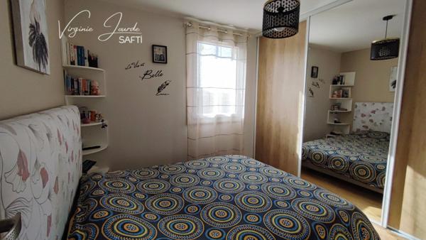 Maison 3 chambres, bureau, garage commerces et écoles à pied