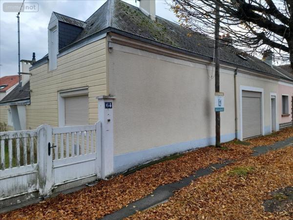 Maison à vendre à La Flèche dans la Sarthe (72200), ref : 1218