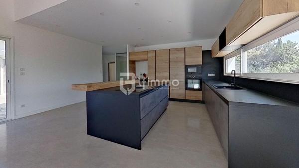 Maison de 150 m2 dans Quartier résidentiel recherché