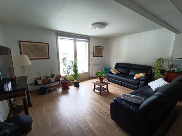 Immeuble à vendre - plein centre de Tonnay-Charente