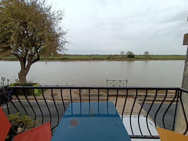Immeuble à vendre - plein centre de Tonnay-Charente