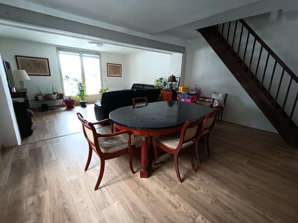 Immeuble à vendre - plein centre de Tonnay-Charente