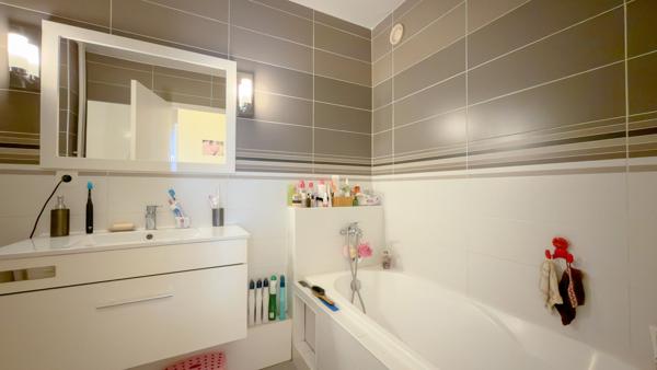 Appartement Crosne 4 pièce(s) 82 m2