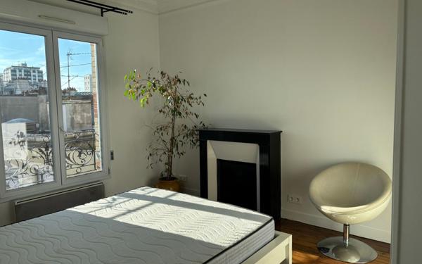 Appartement à louer    2 pièces • 35,35 m2 Paris 12