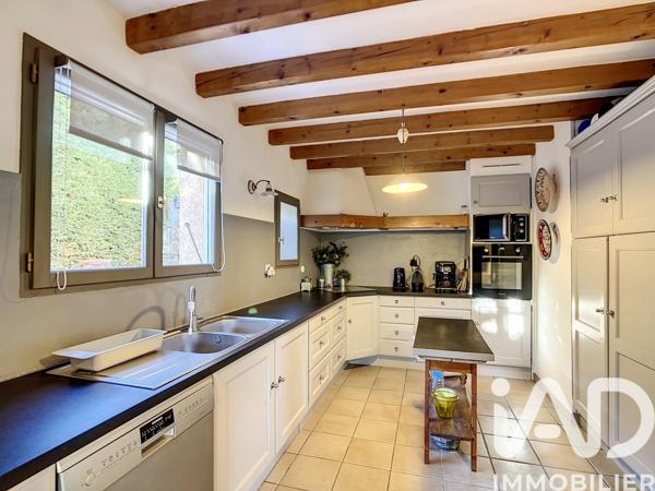 Maison à vendre 7 pièces 255 m² Craponne