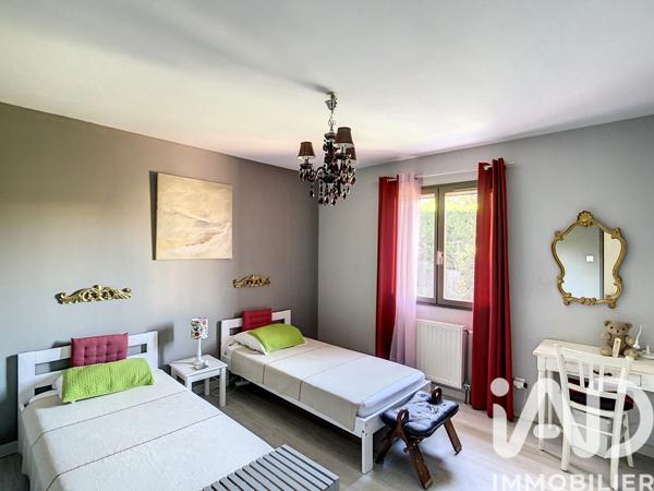 Maison à vendre 7 pièces 255 m² Craponne