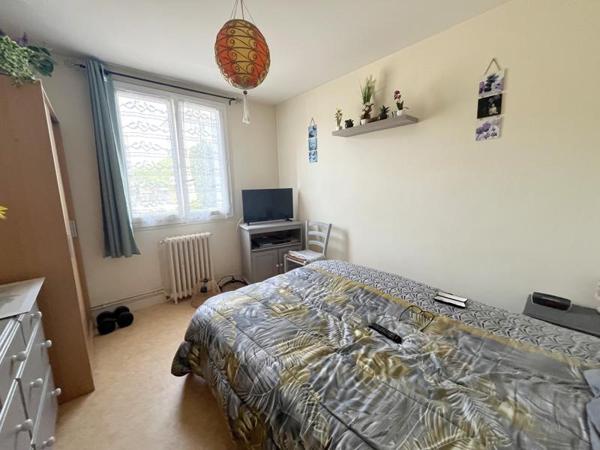 Appartement 90 000 € Bourges 4 p 68 m² DPE D