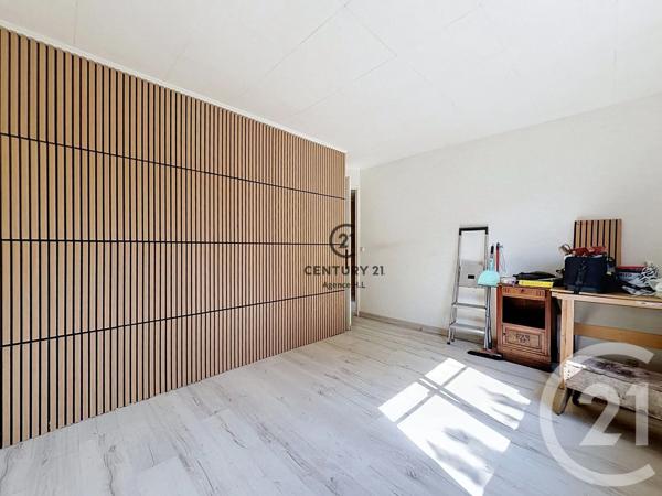 Maison à vendre  5 pièces - 86,73 m 2   CHELLES  - 77
