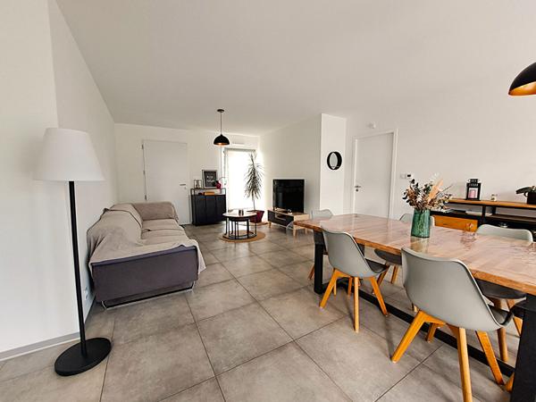 Maison contruite en 2021, 2 chambres, 72m².