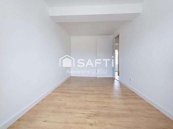 MAISON DE VILLAGE 123 M² AVEC TERRAIN ET 2 PLACES DE PARKING
