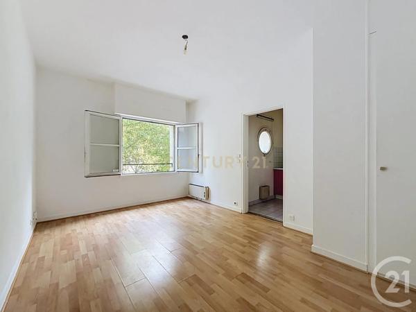 Appartement Studio à vendre  1 pièce - 35,57 m 2   CHATILLON  - 92