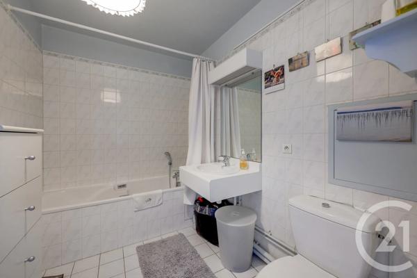 Appartement Studio à vendre  1 pièce - 35,57 m 2   CHATILLON  - 92