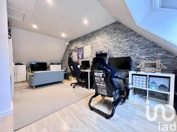 Maison traditionnelle 7 pièces de 165 m² à Tournan-en-Brie (77220)