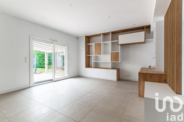 Maison 7 pièces de 245 m² à Dijon (21000)