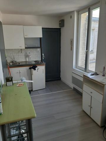 Location Appartement 1 pièces 12 m2 à Saint-Quentin