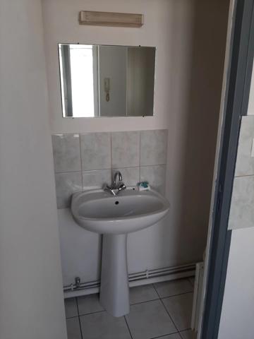 Location Appartement 1 pièces 12 m2 à Saint-Quentin