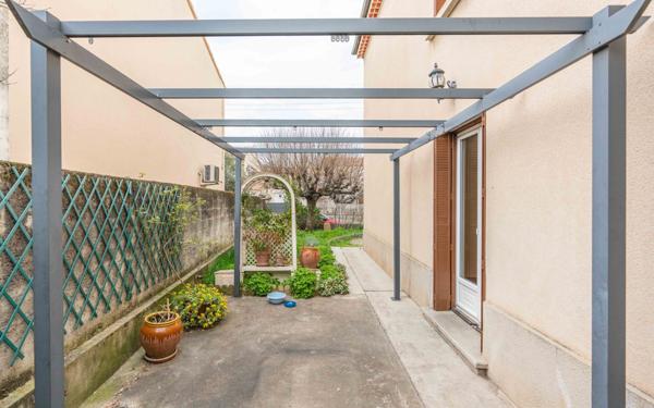 Maison à vendre    4 pièces •  Pertuis