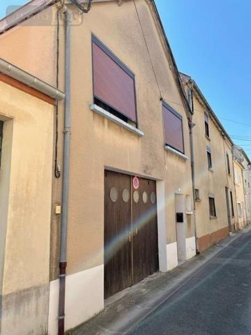 Maison de ville à vendre à Aÿ-Champagne dans la Marne (51160), ref : A3   
centre ville