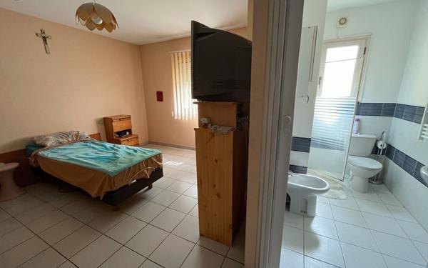 Maison à vendre    4 pièces •  Loriol-du-Comtat