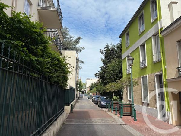 Appartement F2 à vendre  2 pièces - 40,58 m 2   MONTROUGE  - 92