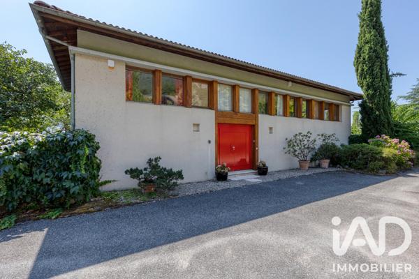 Maison à vendre 7 pièces 170 m² Saint-Ismier