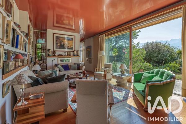 Maison à vendre 7 pièces 170 m² Saint-Ismier