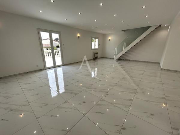 Maison Roissy En Brie 7 pièces 160 m2