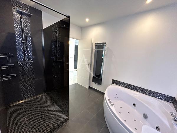 Maison Roissy En Brie 7 pièces 160 m2