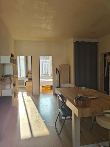 Appartement  3 pièce(s)  2 chambre(s)  58 m²