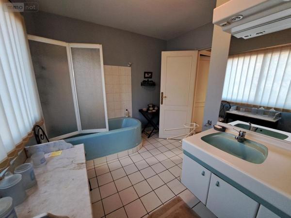 Maison à vendre à Pontivy dans le Morbihan (56300), ref : 56061-886
