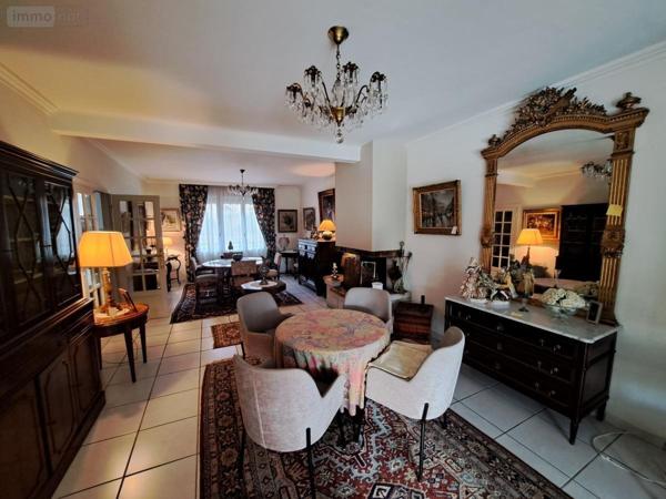Maison à vendre à Pontivy dans le Morbihan (56300), ref : 56061-886