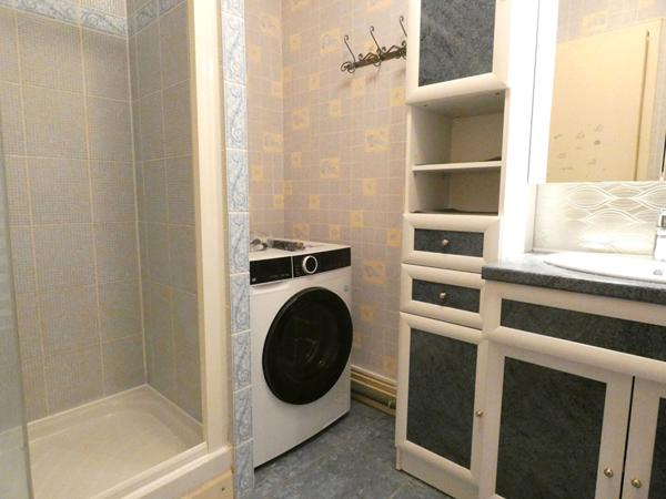 Appartement NEUVILLE AUX BOIS 2 pièce(s) 50 m2