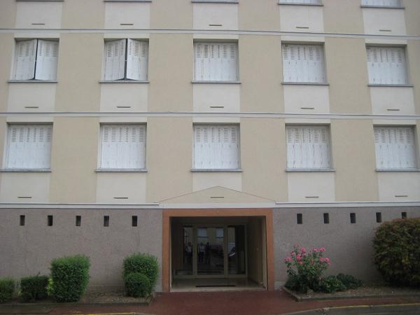 Appartement NEUVILLE AUX BOIS 2 pièce(s) 50 m2