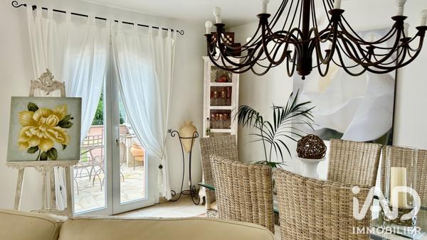 Maison à vendre 6 pièces 163 m² La Londe-les-Maures