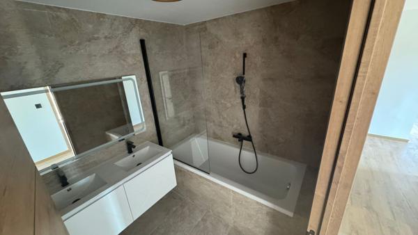 Appartement Vence 4 pièce(s) 75 m2