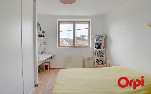 Maison à vendre    6 pièces • 175 m2 Cailloux-sur-Fontaines