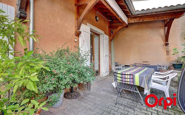 Maison à vendre    6 pièces • 175 m2 Cailloux-sur-Fontaines