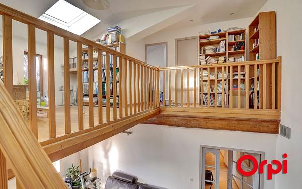 Maison à vendre    6 pièces • 175 m2 Cailloux-sur-Fontaines