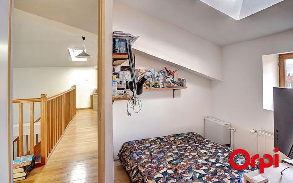 Maison à vendre    6 pièces • 175 m2 Cailloux-sur-Fontaines