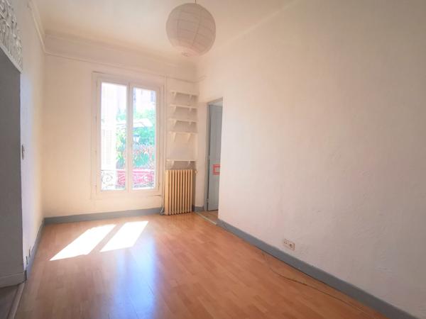 SAINT MAURICE : MAISON INDIVIDUELLE 120M2 AVEC GARAGE