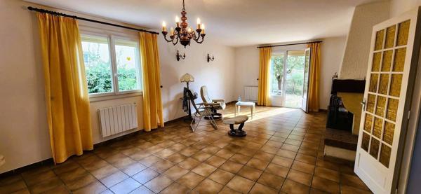 Villa à fort potentiel dans un quartier résidentiel calme