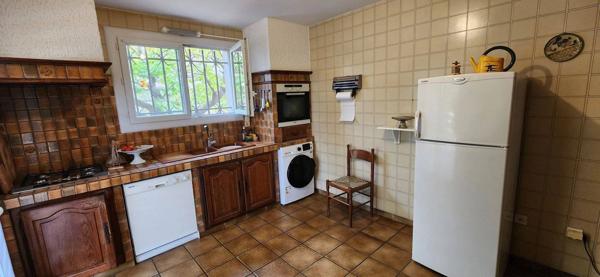 Villa à fort potentiel dans un quartier résidentiel calme