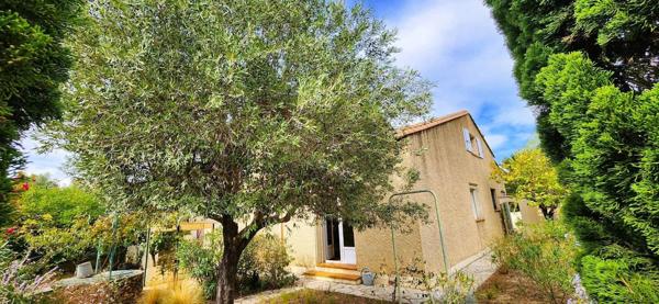 Villa à fort potentiel dans un quartier résidentiel calme