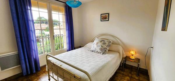 Villa à fort potentiel dans un quartier résidentiel calme