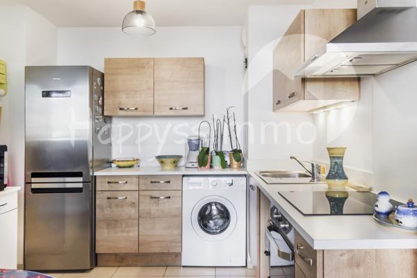 Appartement
                                                                                                                                                                                                                                                                                                                        1 pièce(s)                                                                                                                                                                                                          1 chambre(s)                                                                                                                                                                                                          45  m²