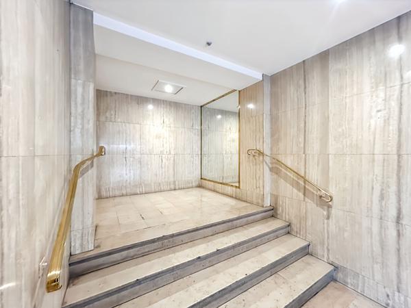 APPARTEMENT 3 PIECES 72M² - AVENUE PIERRE GRENIER