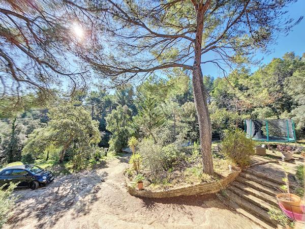 Maison Six Fours Les Plages 6 pièce(s - Le Brusc
